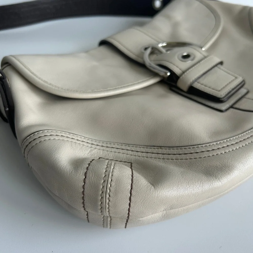 Coach Soho Flap Chalk White Leather Shoulder Bag F10909 Good